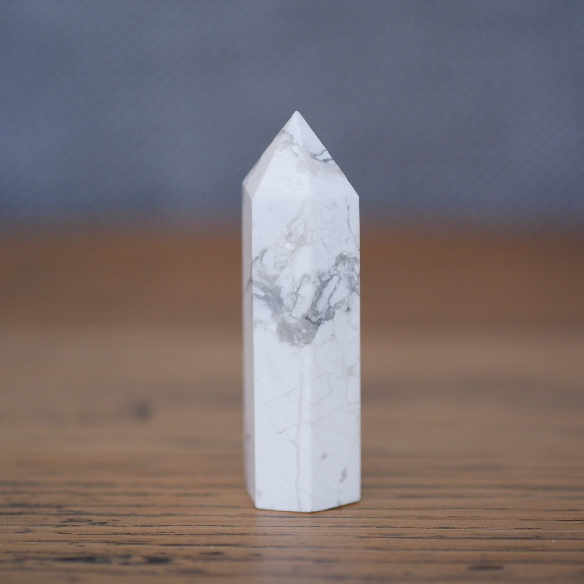 Howlite XL Crystal Tower, Howlite Crystal Point, Natural White Howlite popular Point, Authentic Howlite