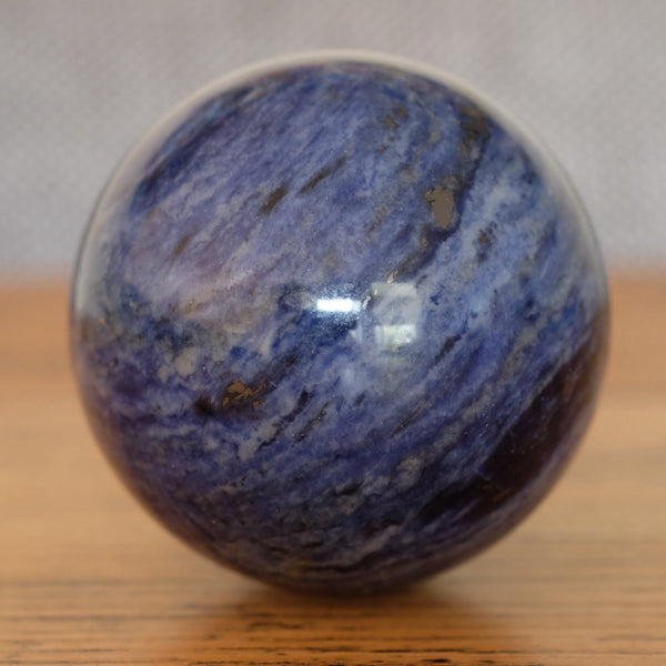 Sodalite Sphere – Words of Wisdom